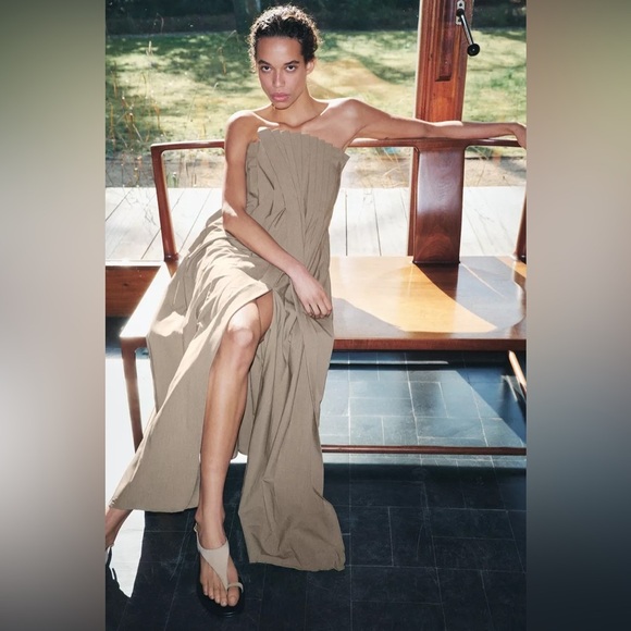 NWT ZARA PLEATED WRINKLED DRESS ZW COLLECTION - Picture 2 of 7